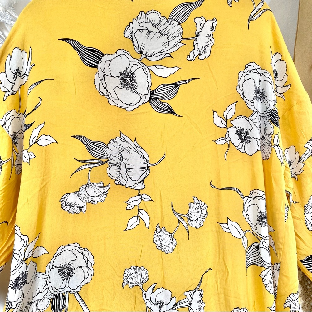 Yellow Floral Open-Front Kimono Cardigan Duster XL - Picture 8 of 9